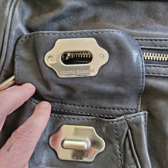 Olivia Harris Black Leather Chunky Handbag - Picture 9 of 11